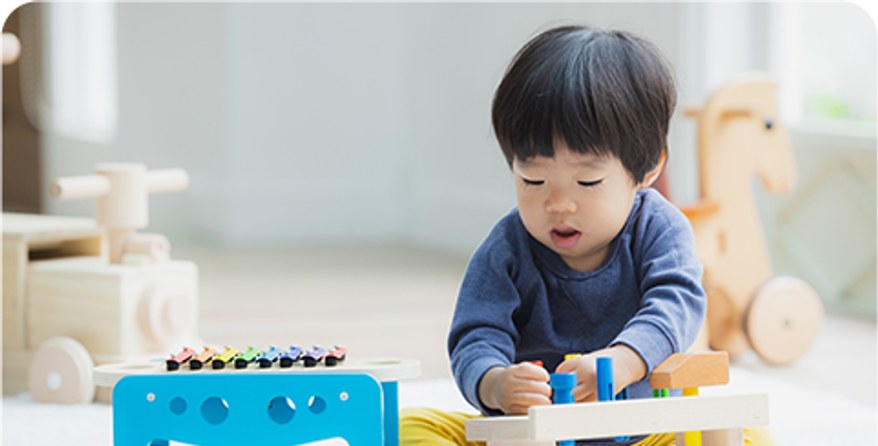 おもちゃや絵本が置かれたキッズスペース